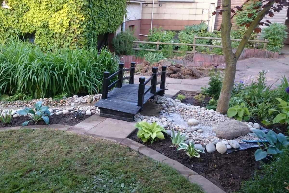 Naturnaher Garten in Bielefeld – Aus neu wird natürlich